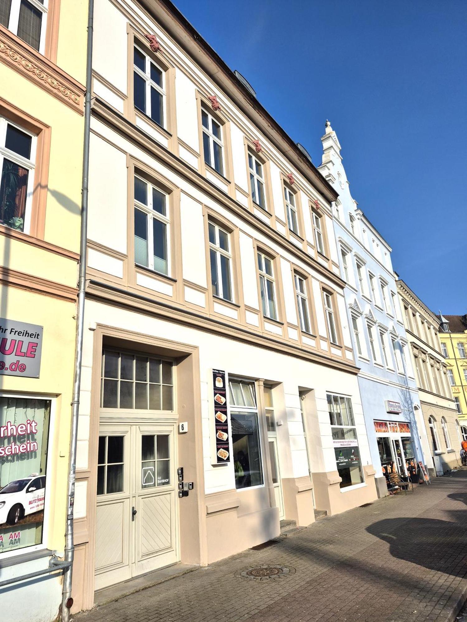 Apartments Am Bahnhof Stralsund Exteriör bild